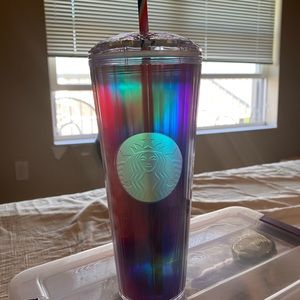 BNWT STAR UCKS SPRING 2021